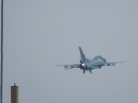 26年4月17日名古屋空港 RWY 16 024