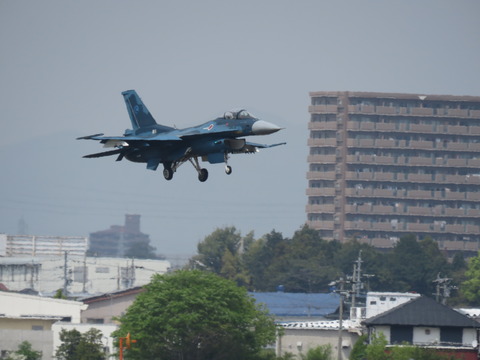 26年4月17日名古屋空港 RWY 16 019