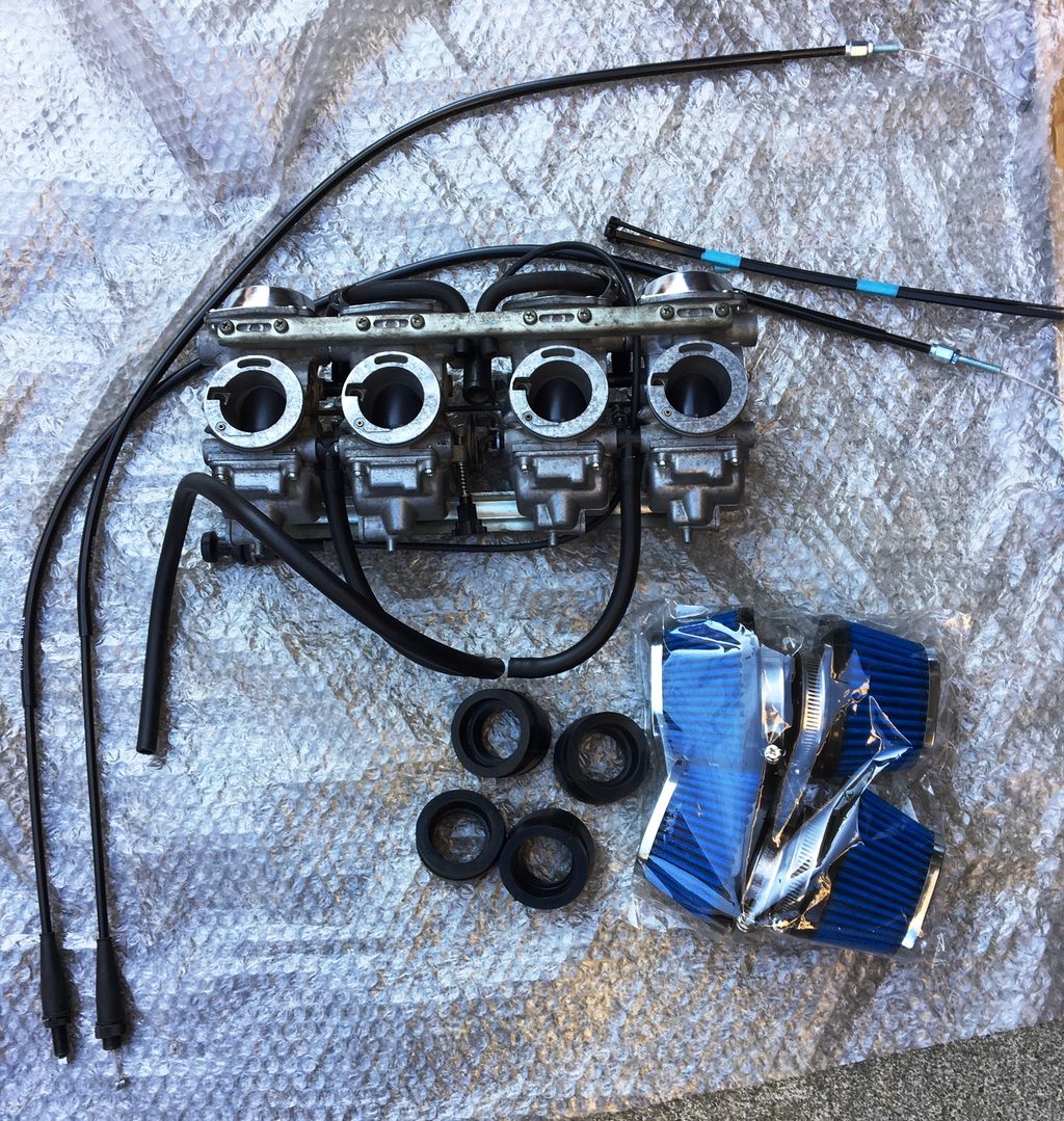 CB750F装着 SC40純正キャブレーター★即決価格の方は送料サービスします！ ZEXT CB1000SF SC30 大人気!! 純正 フロントホイール 曲りなし 検