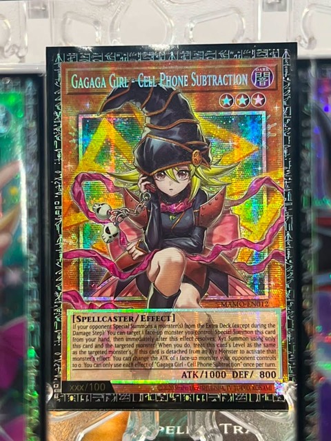 8962