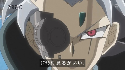 352