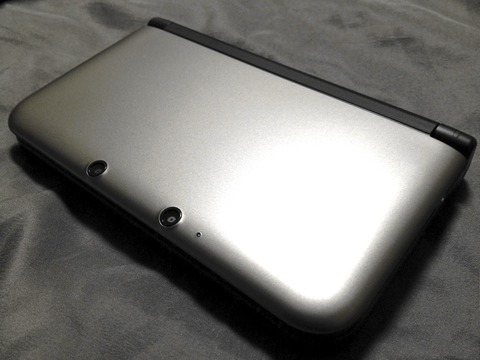 3DS_LL_02