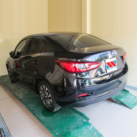 cầu nâng 1 trụ rửa xe ô tô