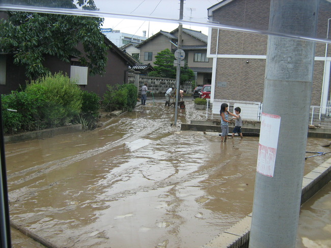 浅野川氾濫