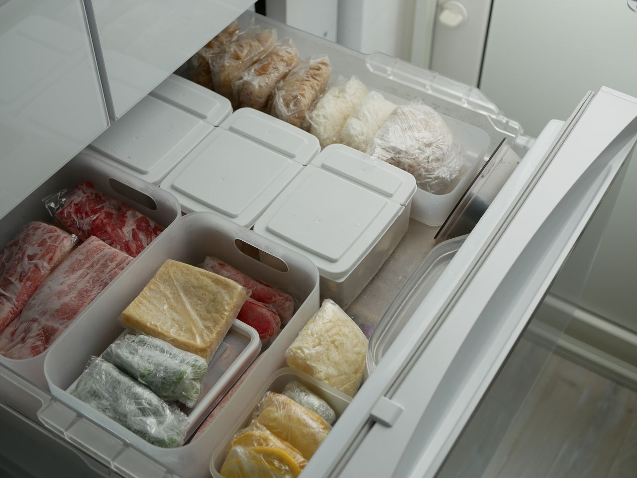 ダイソー セリア オール100均で出来る冷凍庫収納 公開デス 艸 ちいさなおうちのちいさなしあわせ