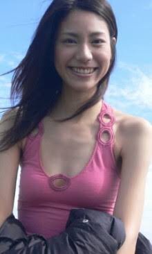 (02)