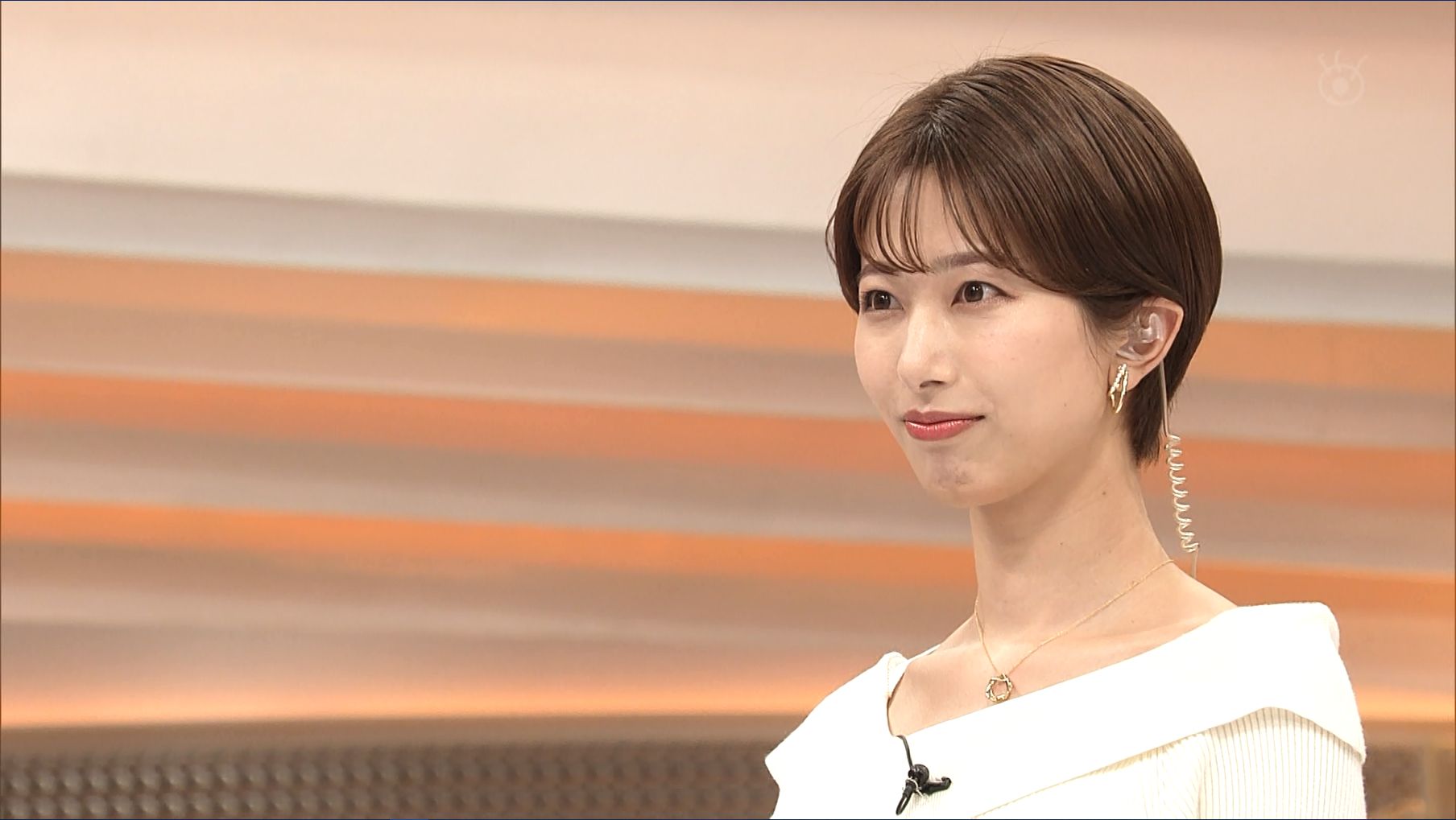 海老原優香 Live News α 22/11/24 : 女子アナキャプでも貼って