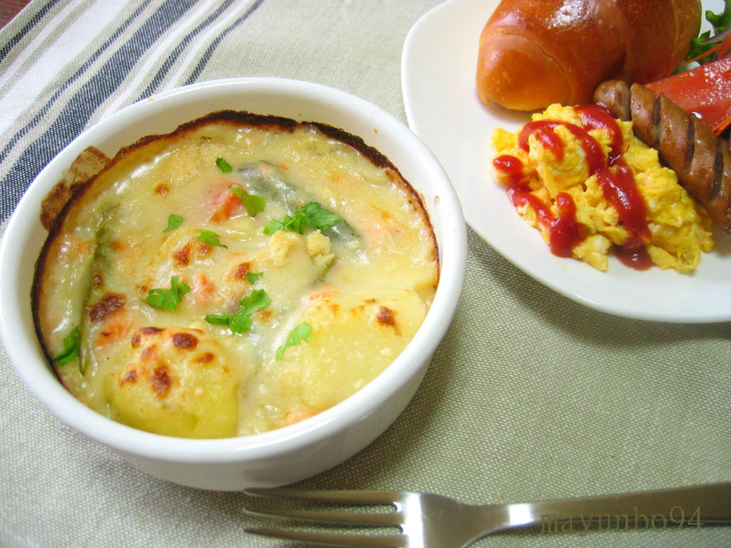 鮭とアスパラのシチュー Mayunbo日記