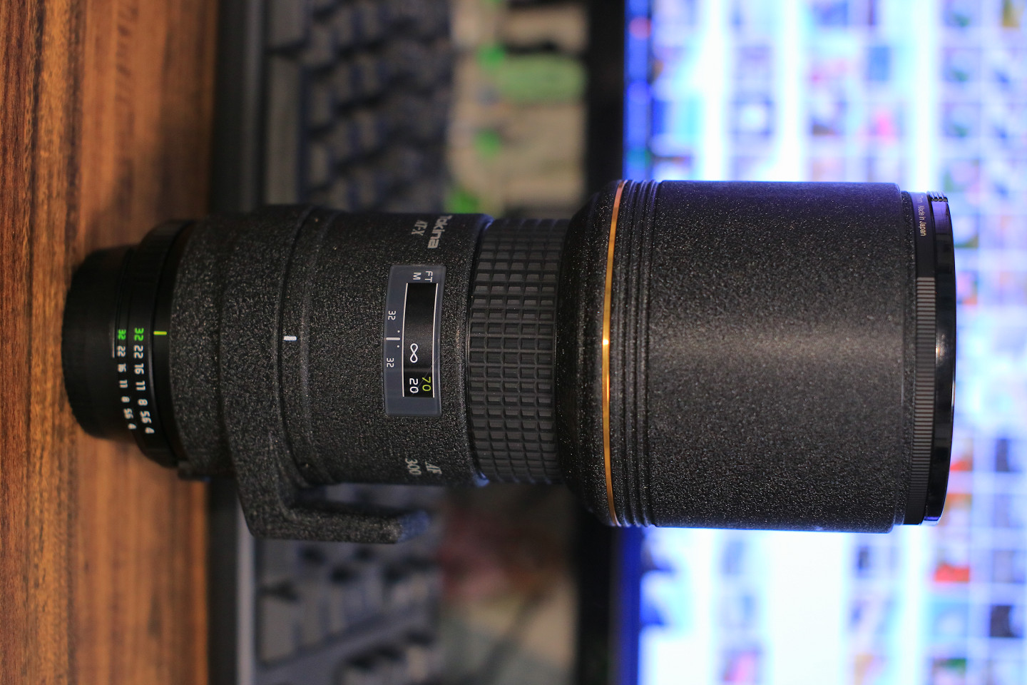 Tokina AT-X AF 300mm f/4 レンズ　ニコン用 Tokina AT-X AF 300mm F4 トキナー 単焦点レンズ ニコン F
