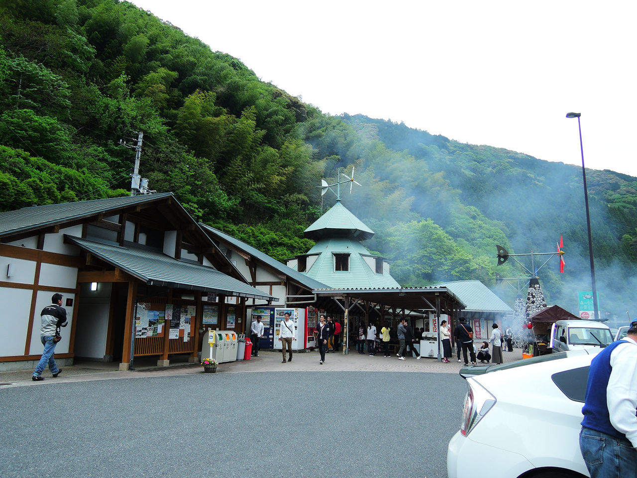 17 05 03 05 過酷な四国家族旅行 2日目 早明浦ダム 人形旅記