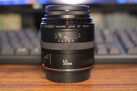 Canon キャノン　マクロ　EF50mm f2.5 ライフサイズコンバーター付 EF50mm F2.5 コンパクトマクロ - キヤノンカメラミュージアム