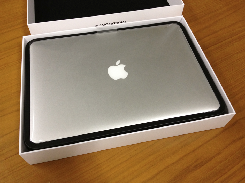 MacBook Air（13-inch, Mid 2011, デュアルコア Intel Core i7 1.8GHz