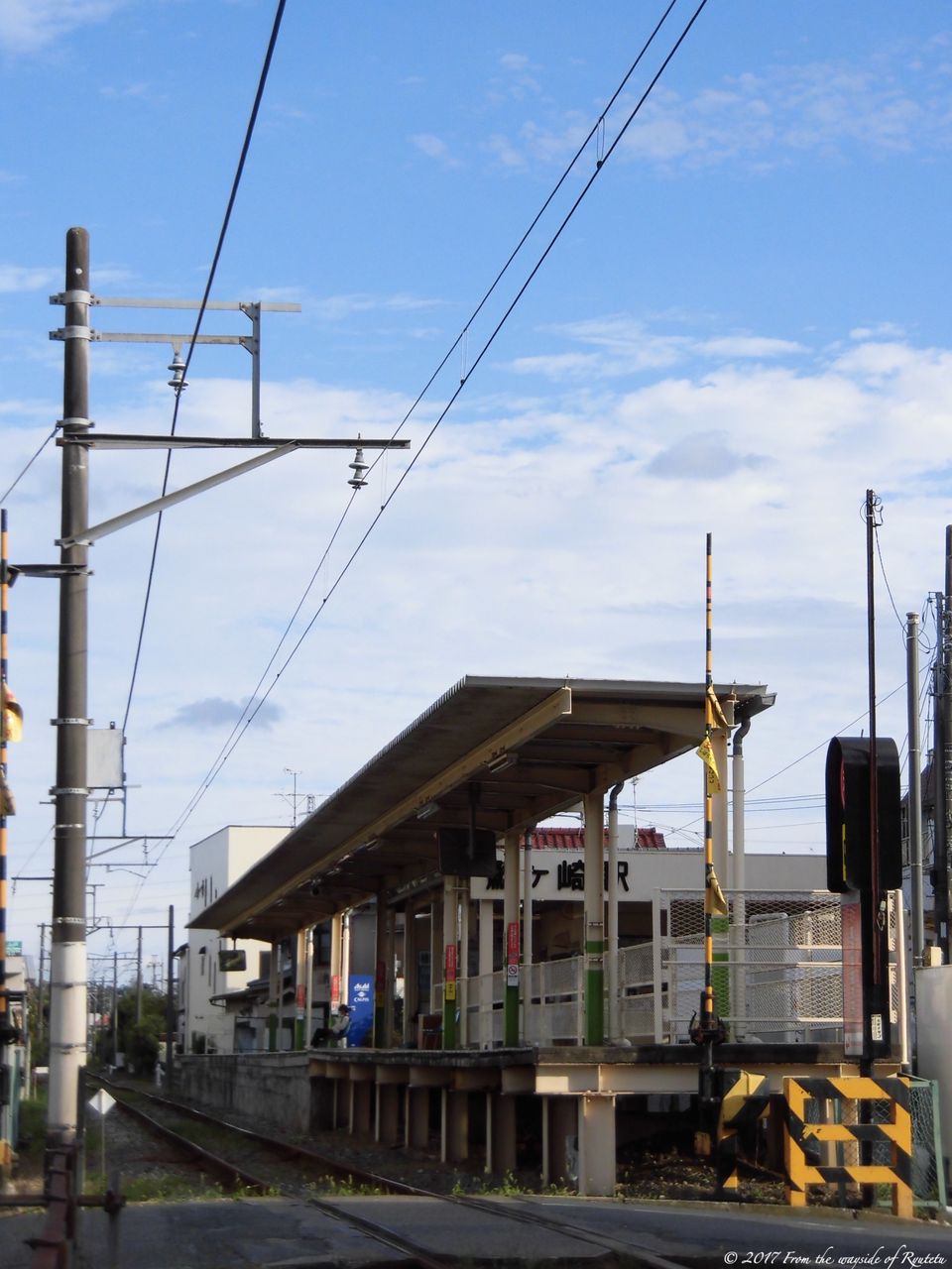 鰭ヶ崎駅ホーム