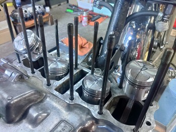 LINE_ALBUM_圧縮不良 腰上OH_240921_46