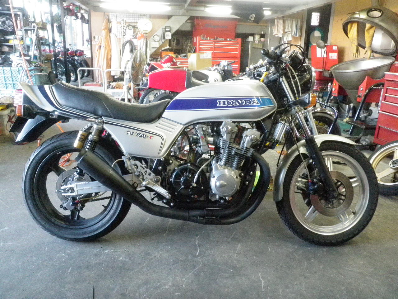 CB750F スイングアームフィッティング その2 : AGAIN 