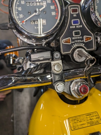 LINE_ALBUM_cb400_250216_23
