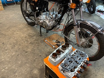 LINE_ALBUM_大坪様cb400_250216_41