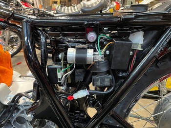 LINE_ALBUM_ フルレス_250105_38