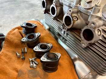 LINE_ALBUM_天羽様 車検 キャブその他点検_251011_26