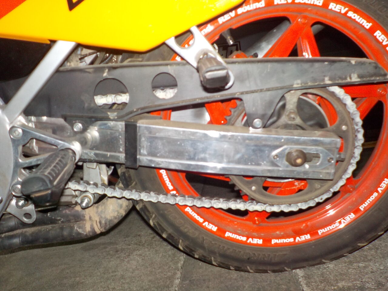 CBR400F チェーン スプロケ 交換 NC17 '84 : MC Craft