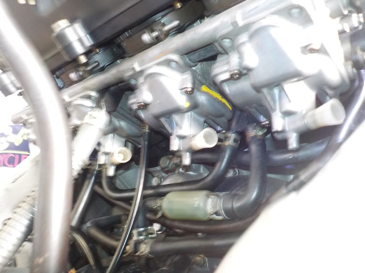 ZX-9R キャブ パイロットスクリュー 調整 '00 E1 : MC Craft