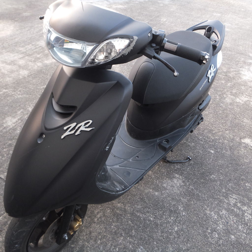 YAMAHA JOG ZR （SA39J） 前後タイヤ＆タイヤバルブ交換 : MC Craft