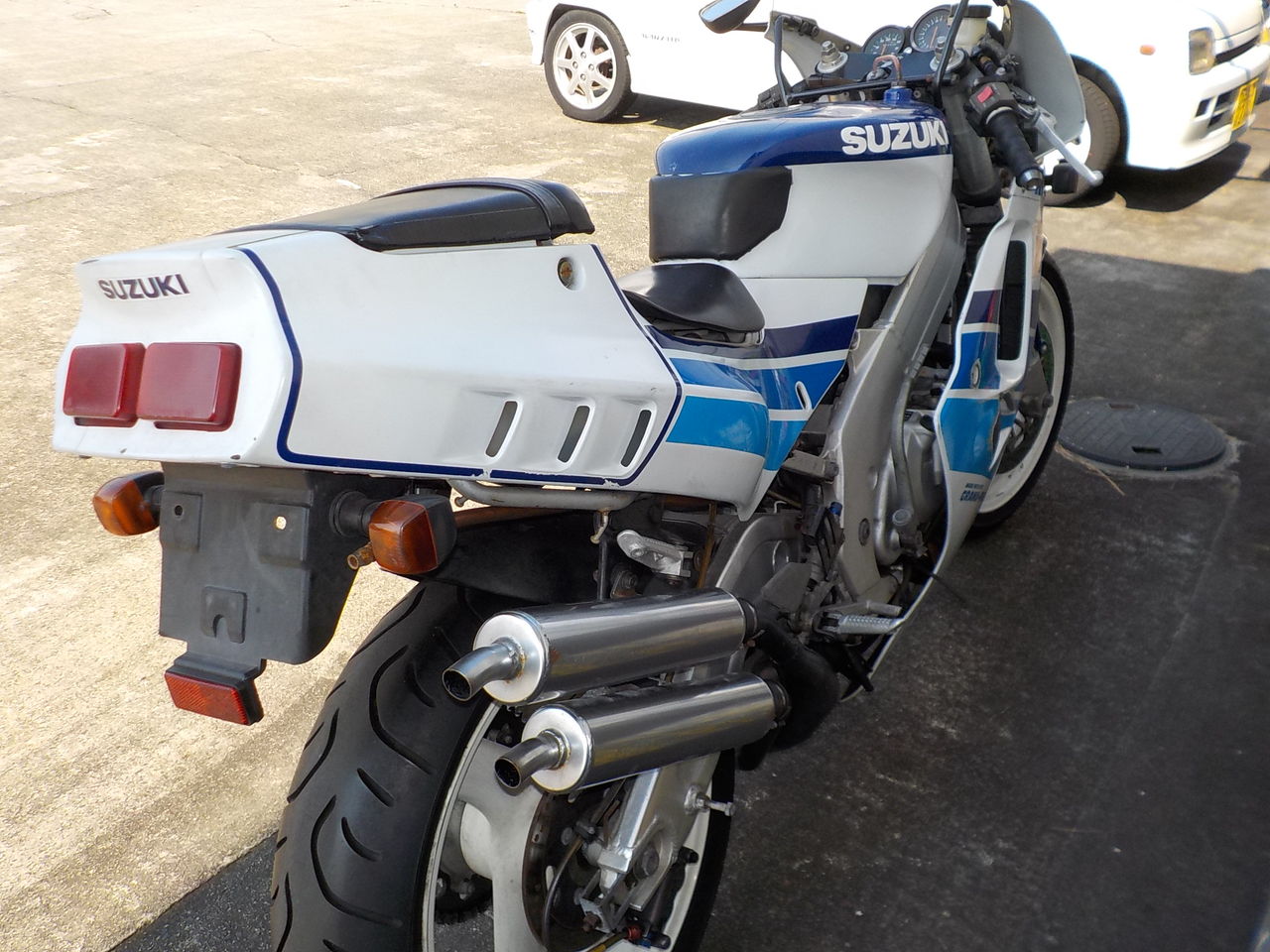 入荷しました！！ RGV250 ガンマ SUZUKI (VJ22A) : MC Craft