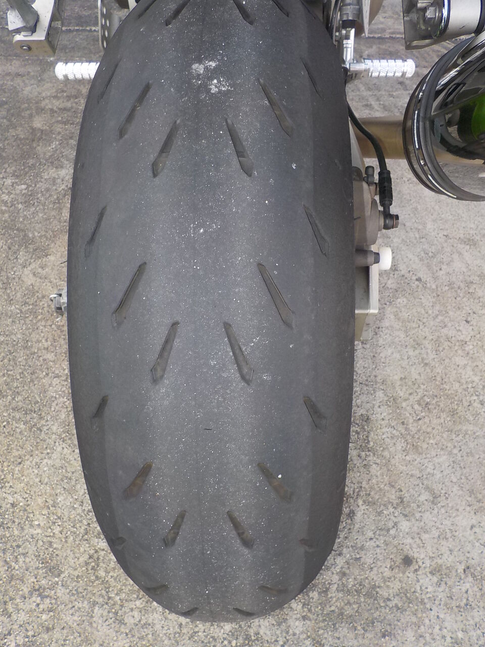 ZX-9R タイヤ 交換 '00 E1 : MC Craft