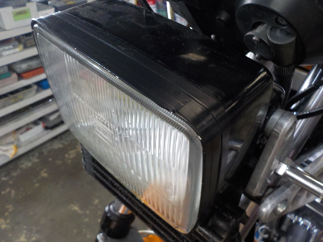 CBR400F ヘッドライト 不灯 : MC Craft CBR400F ヘッドライト 不灯 : MC Craft