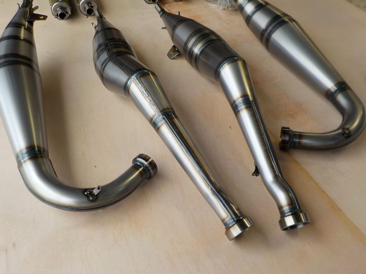 rg400ガンマ　rg500ガンマ rg400Γ　rg500Γ　チャンバー　サイレンサー SRSスガヤ RG500 ガンマ チャンバー スチール/カーボン : MC Craft