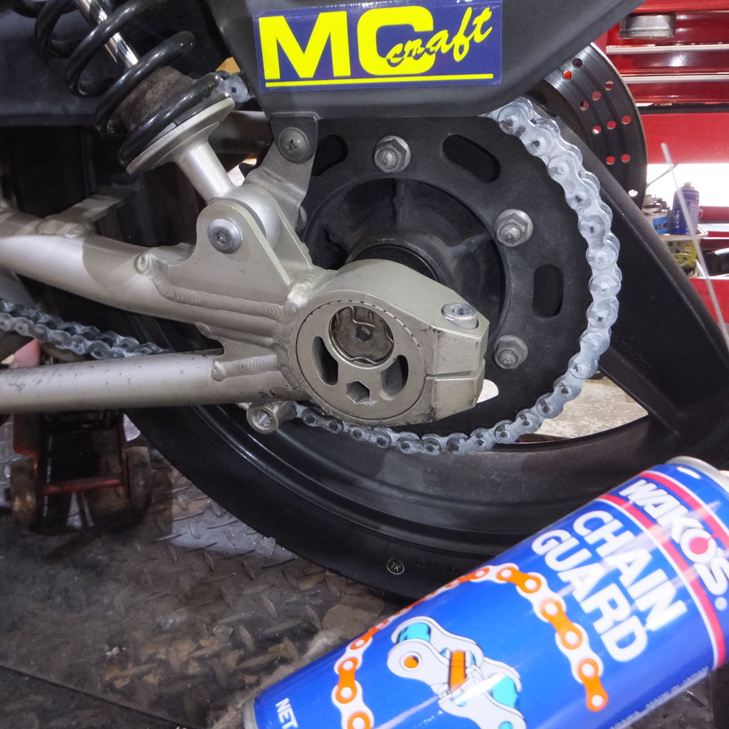 分解清掃済 ゼファー400 750 ZRX400フロントキャリパー OH済