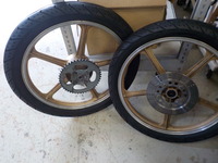 5a2f7cce-s.jpg