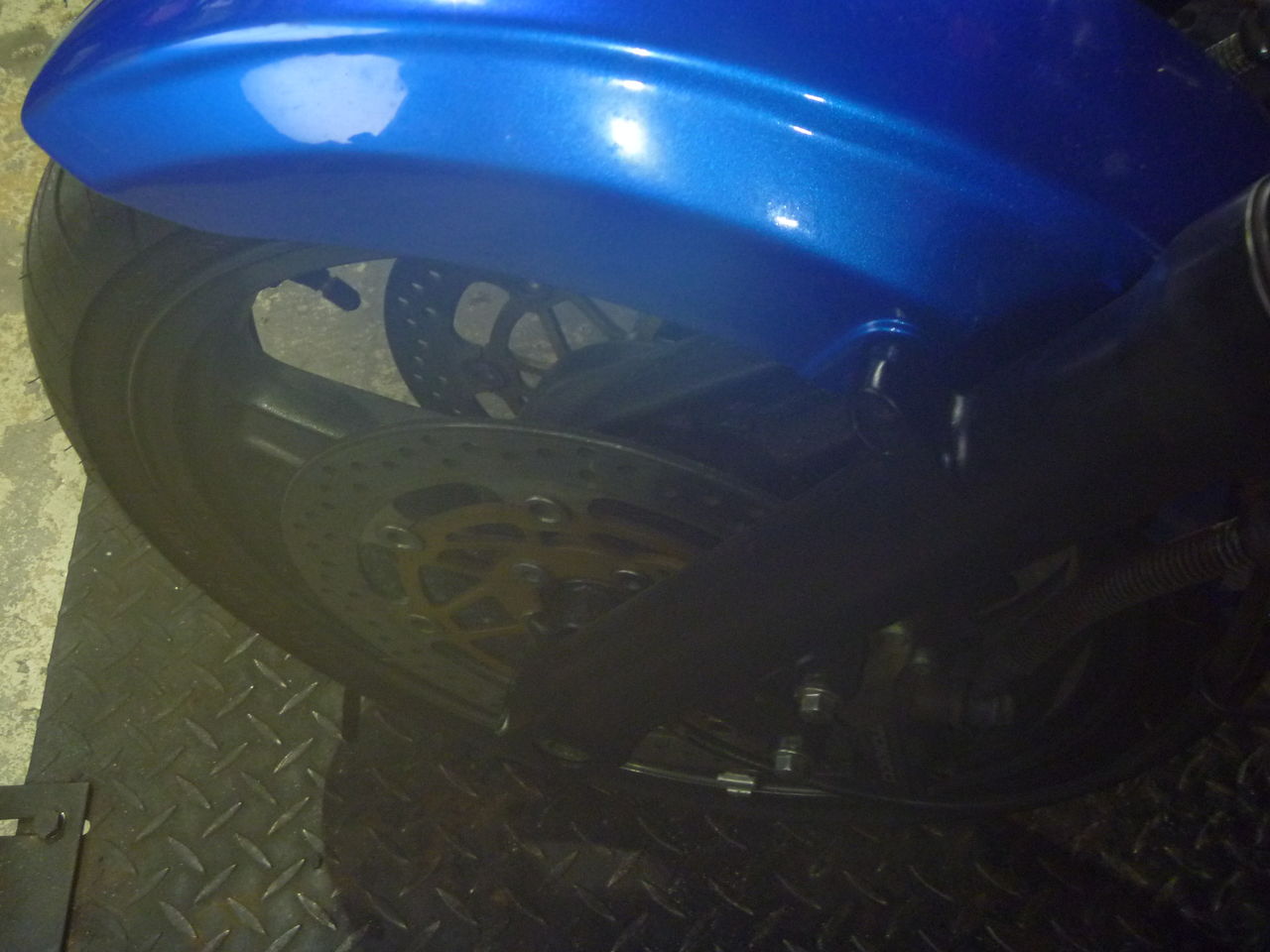 Zrx400 フロントブレーキ 点検 Kawasaki Zr400e 00年 Mc Craft Zrx400 フロントブレーキ 点検 Kawasaki Zr400e 00年 Mc Craft