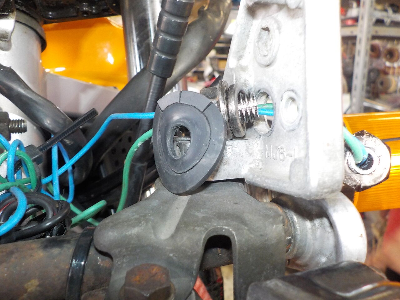 CBR400F 電装系 ウインカー 配線 修正 NC17 '84 : MC Craft