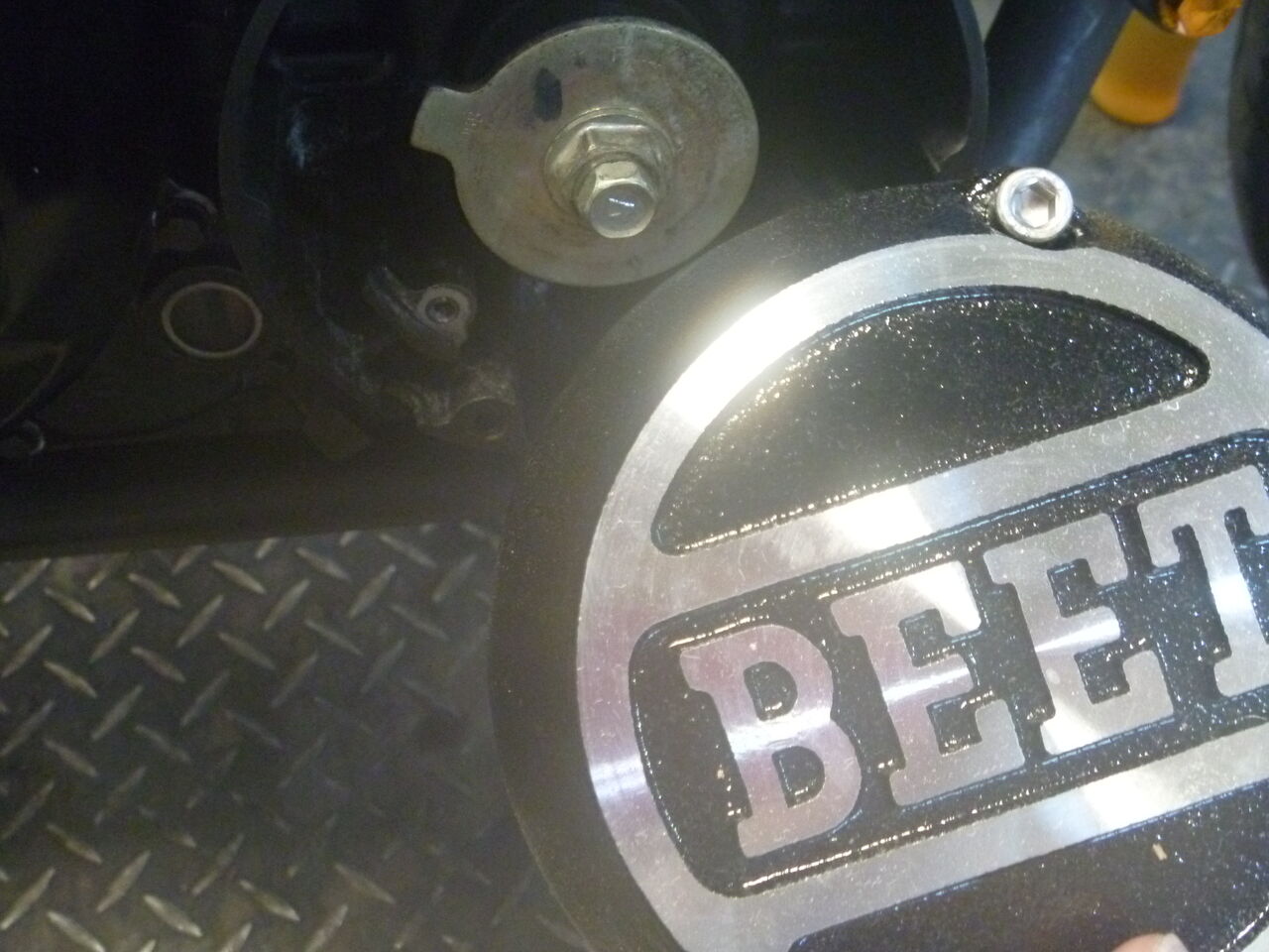 BEET ポイントカバー カワサキ Z1000Jから取外し 【公式通販】