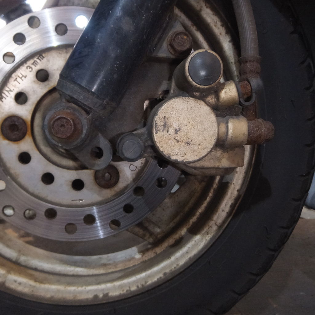 AF35ディオ快速2スト.フロントディスクブレーキ☆バッテリー・シート・プラグ・エアクリなどなど新品交換で快調です☆ AF35ディオ快速2スト.フロントディスクブレーキ☆バッテリー・シート