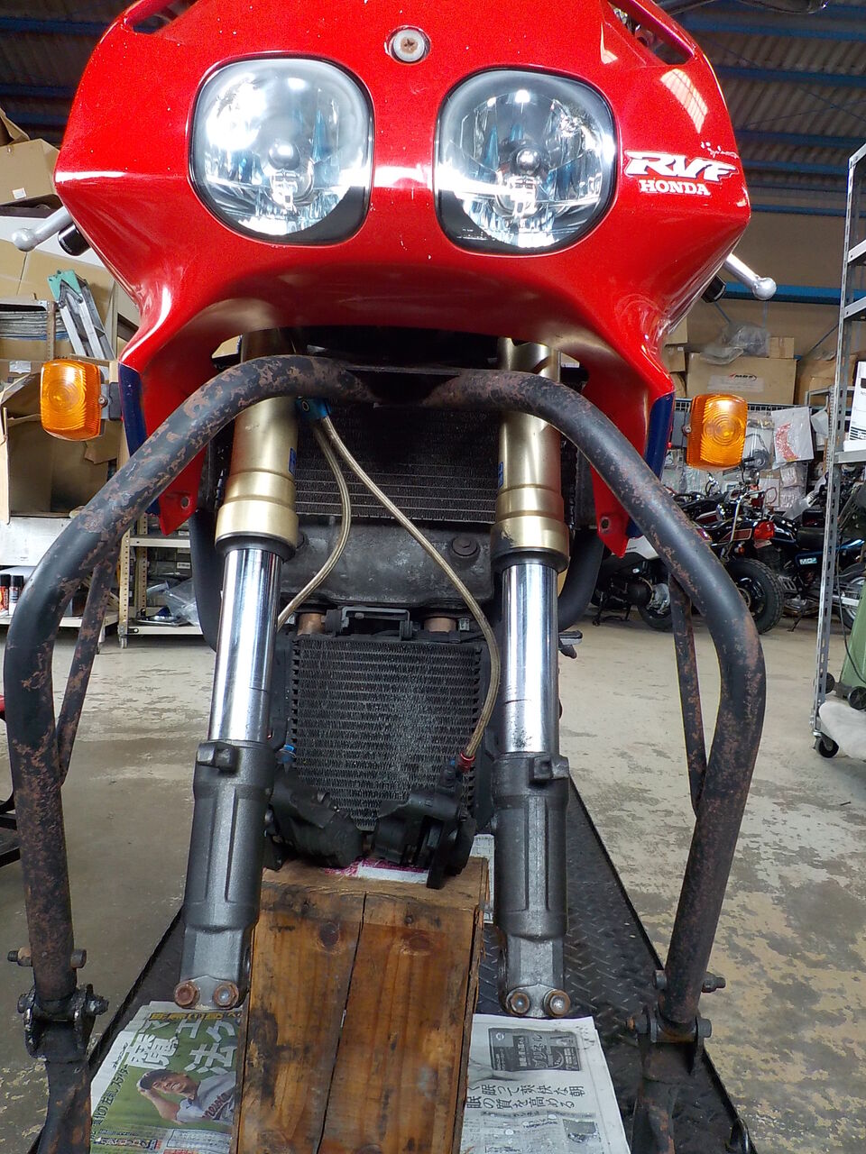 RVF400 フロントフォーク NSR250やCBR250RR流用等。NC35 MC28