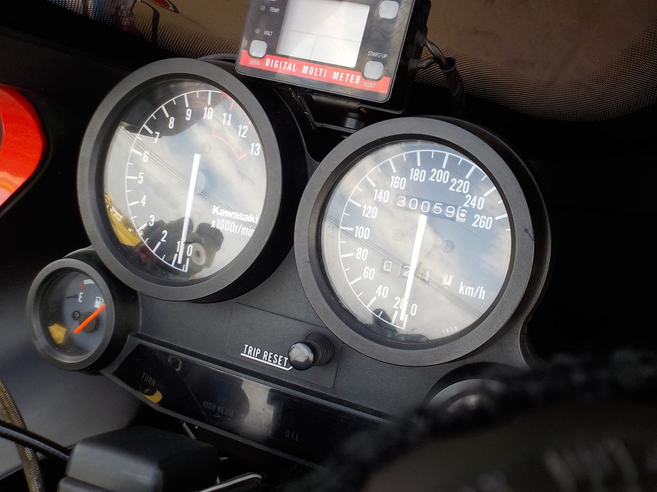 たな ヘビーウエイト ハンドルバーエンド 加工 取付 サイレンサーバンド