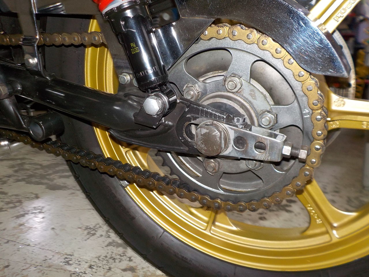 Kawasaki ZLTD KZTB /B2 チェーン調整給油 CCA測定 : MC Craft