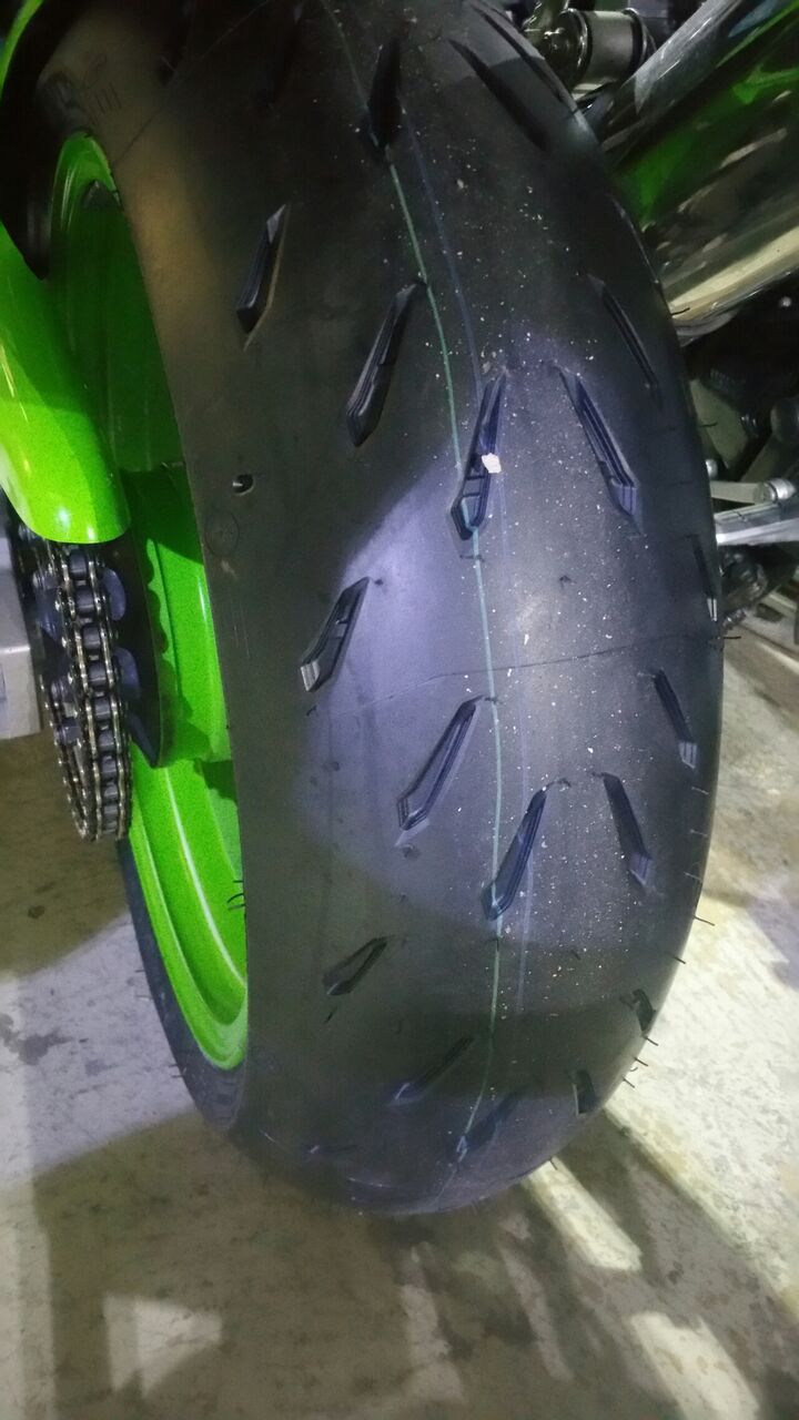 ZX-9R タイヤ エアバルブ 交換 ZX900E E1 '00 : MC Craft