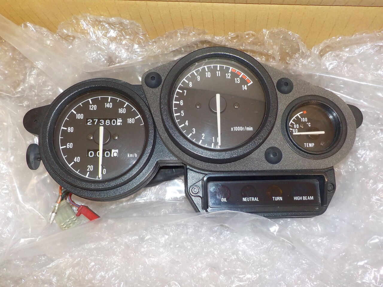 TZR250R 3XV メーター リコンディション カウル 修正 : MC Craft TZR250R 3XV メーター リコンディション カウル 修正 : MC Craft