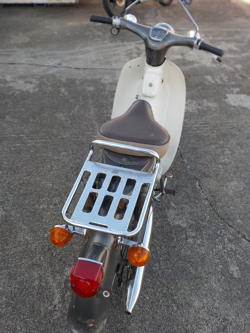 販売中※現状】HONDA スーパーカブ50 格安 ベース車 かもめハンドル