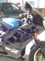 vfr750f-rc24ws20120428 (1)