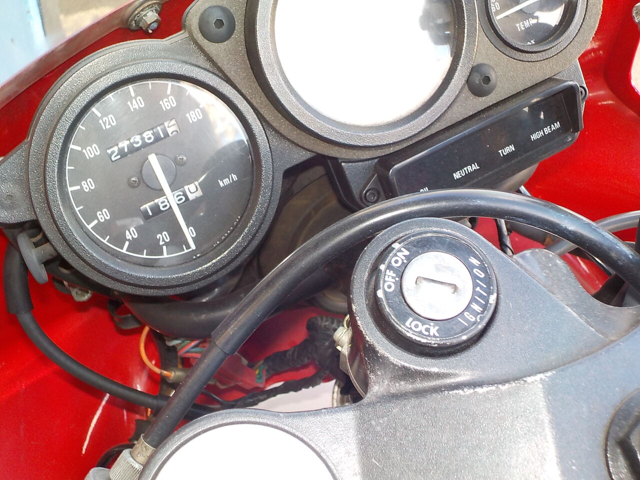 TZR250R 3XV メーター リコンディション カウル 修正 : MC Craft TZR250R 3XV メーター リコンディション カウル 修正 : MC Craft