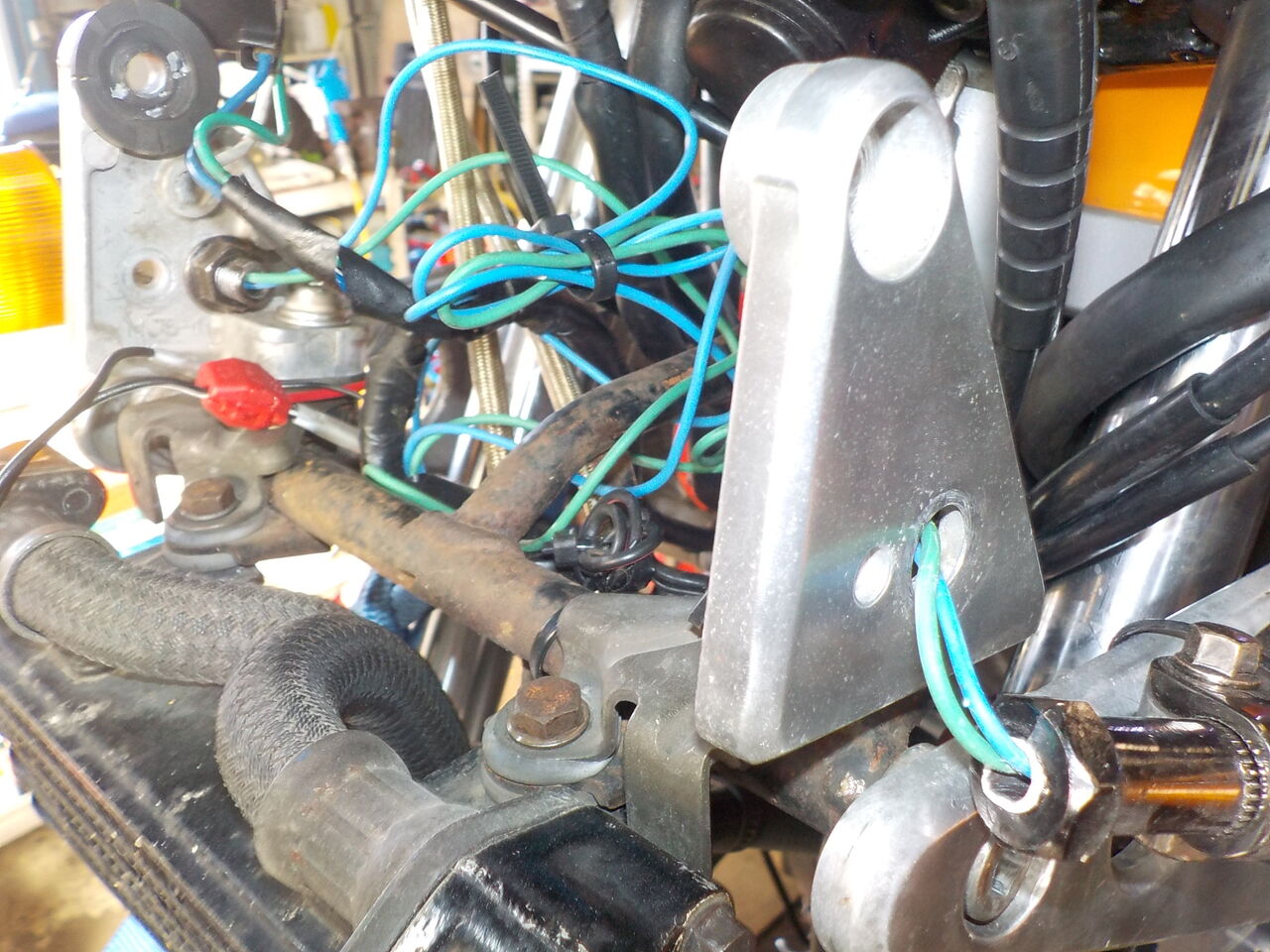 CBR400F 電装系 ウインカー 配線 修正 NC17 '84 : MC Craft