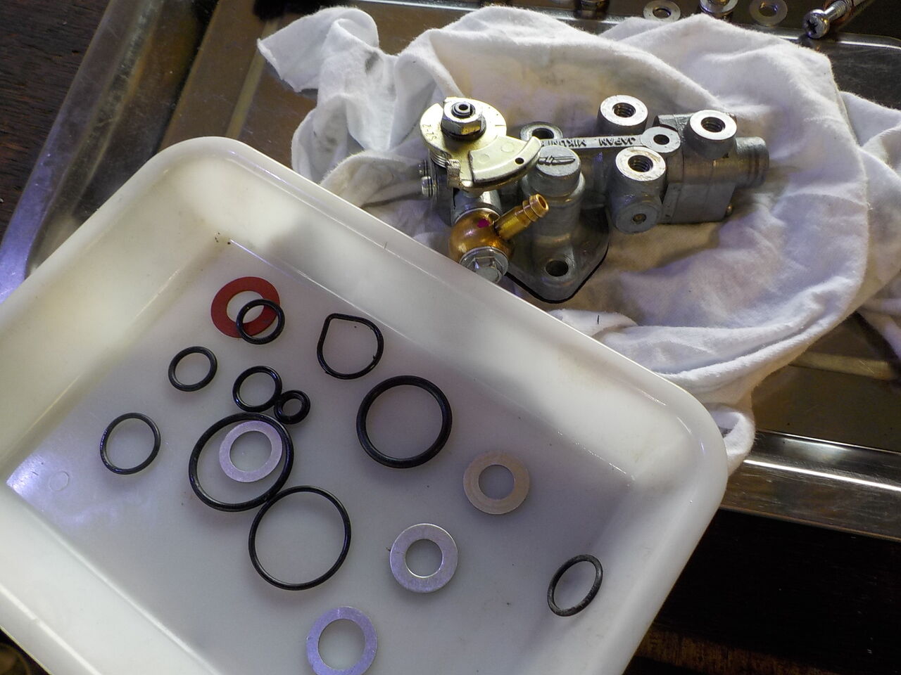 KH250 KH400 鬼フィンオイルポンプカバー VSO 絶版 350SS 250SS 400SS