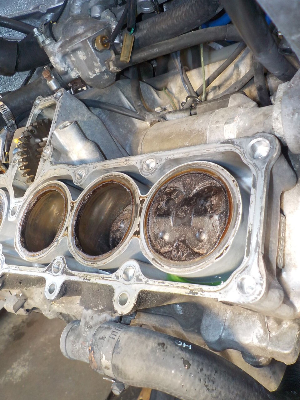 CBR250RR CBR250RR mc22 シリンダーヘッド 腰上 前期型 MC22 エンジン