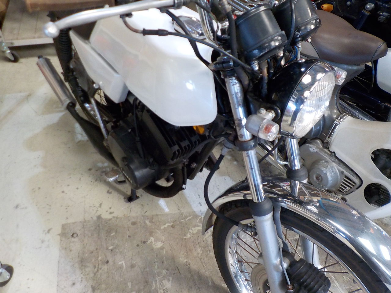 YAMAHA RD125丸タンク青 ヤマハRD部品取り一式 【公式通販】