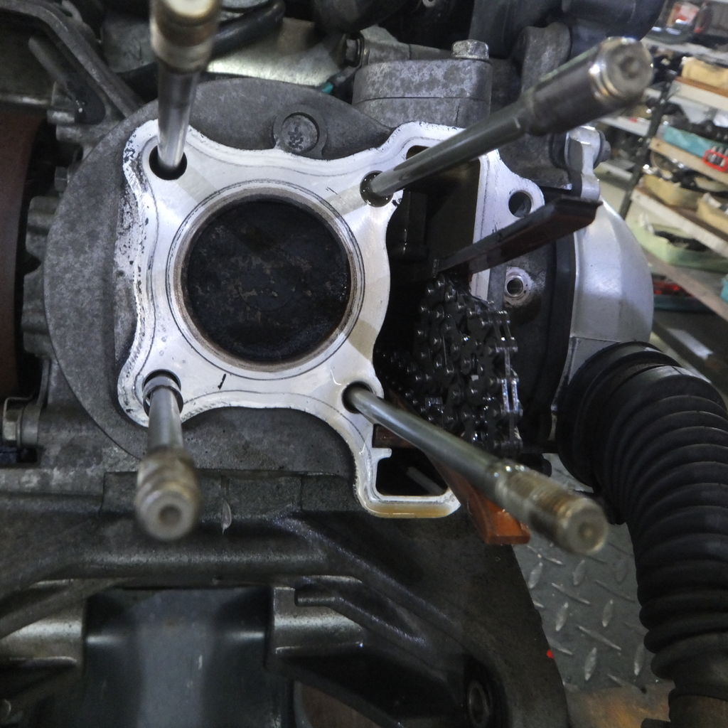 Honda Today トゥディ ｼﾘﾝﾀﾞｰﾍｯﾄﾞ Oh タペット調整 Mc Craft