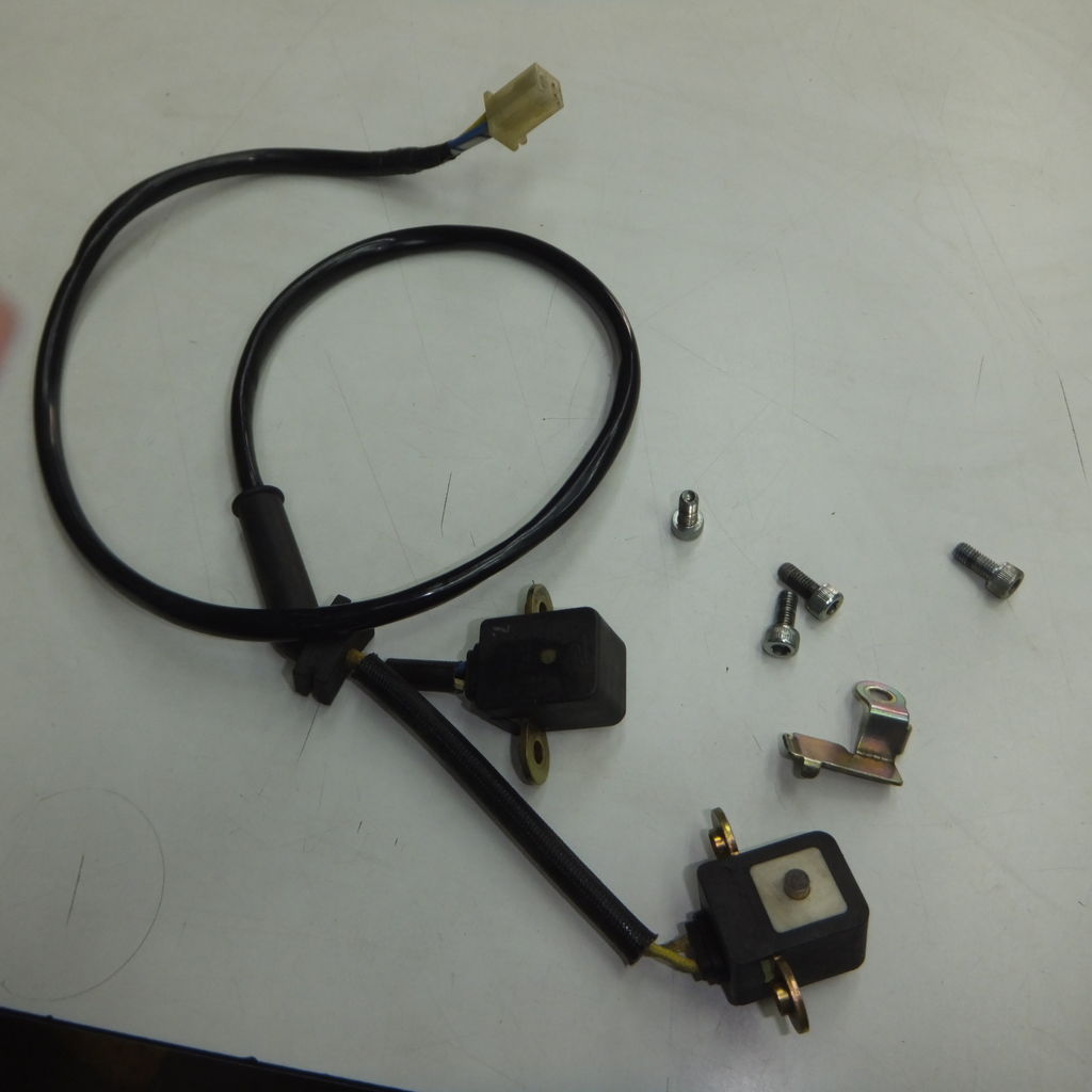 NSR250 MC21 ジェネレーターピックアップコイル ギアポジションセンサー NSR250 MC21 ジェネレーターピックアップコイル ギアポジション